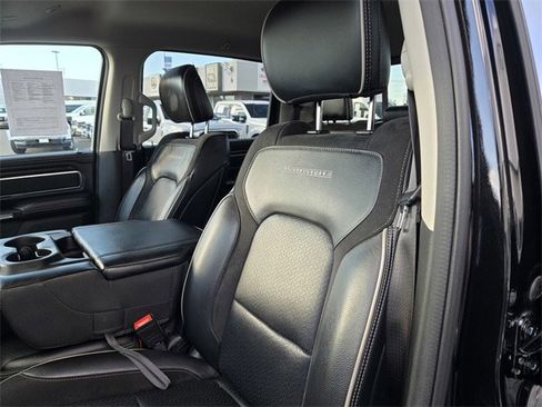 Used 2022 RAM 1500 Laramie image 12