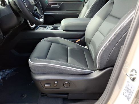 New 2026 GMC Sierra EV Elevation image 14