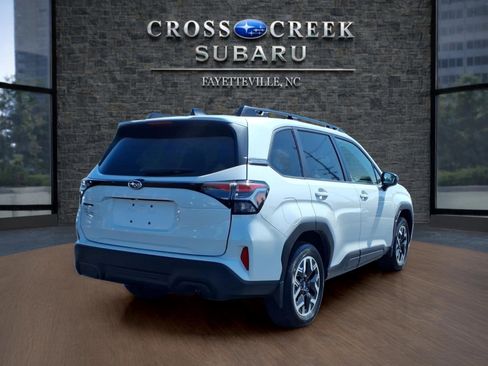 Certified 2025 Subaru Forester Premium AWD/4WD image 25