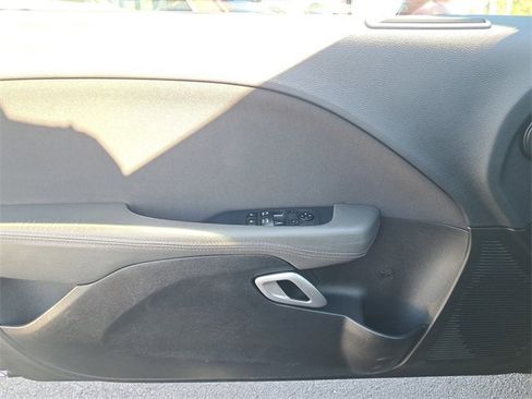 Used 2020 Dodge Challenger SXT w/ Driver Convenience Group image 19