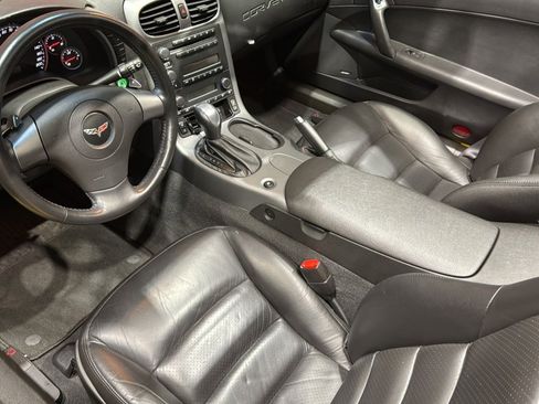 Used 2006 Chevrolet Corvette Coupe w/ Preferred Equipment Group image 23