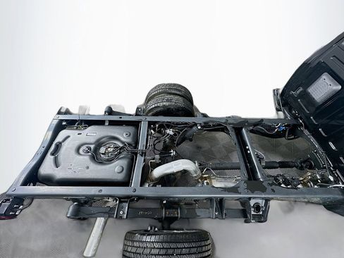 New 2026 RAM 3500 Tradesman w/ Chrome Appearance Group A AWD/4WD image 16