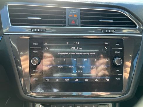 Used 2024 Volkswagen Tiguan S image 25