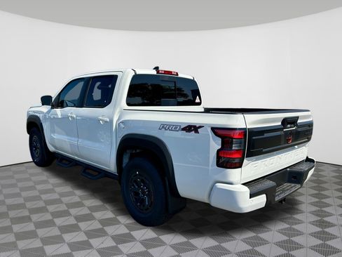 New 2026 Nissan Frontier PRO-4X w/ Pro-4x Convenience Package image 16