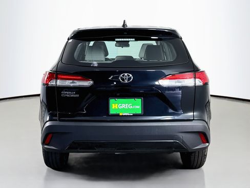 Used 2024 Toyota Corolla Cross L FWD image 8