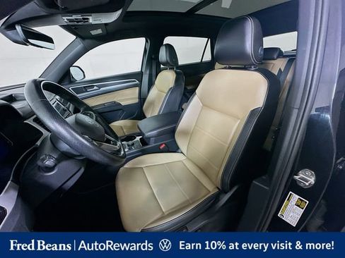 Used 2022 Volkswagen Atlas Cross Sport SEL R-Line AWD/4WD image 27