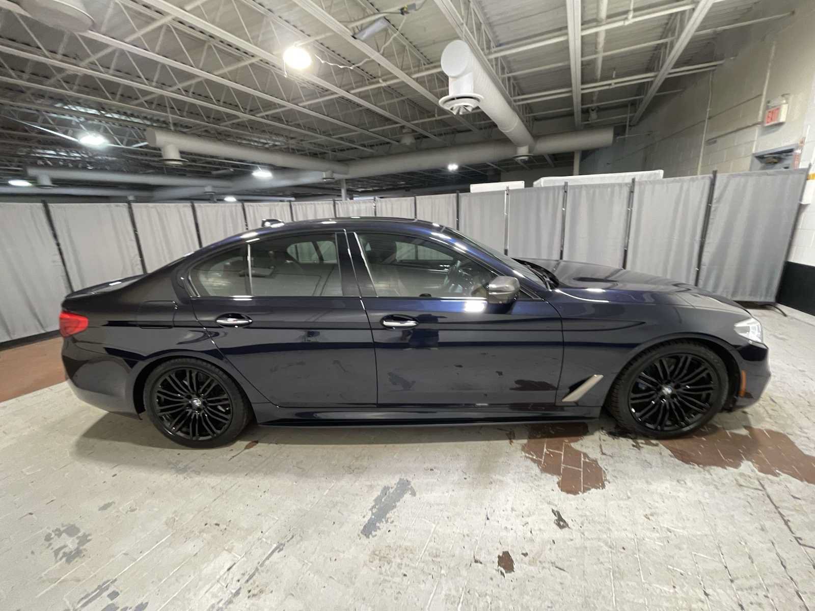 Used 2018 BMW M550i xDrive AWD/4WD image 27