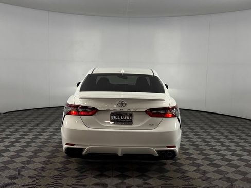 Used 2023 Toyota Camry SE w/ Convenience Package FWD image 8