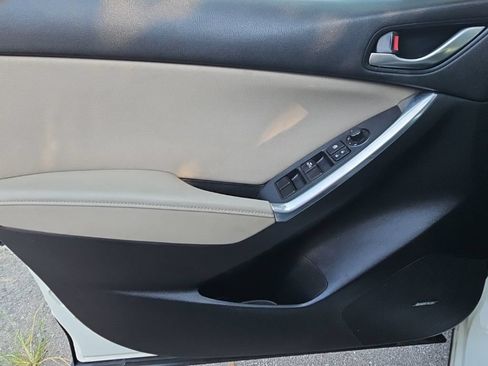 Used 2015 MAZDA CX-5 Touring w/ Bose/Moonroof Package FWD image 24