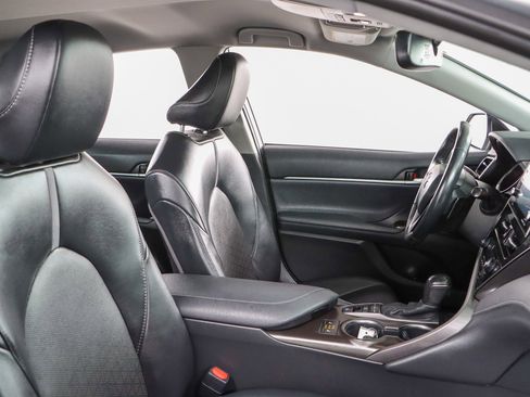 Used 2023 Toyota Camry XSE image 26