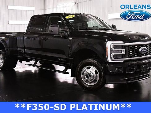 Used 2025 Ford F350 Platinum image 1