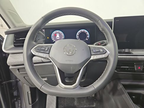 New 2026 Volkswagen Tiguan S AWD/4WD image 14