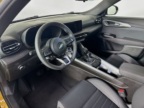 Used 2024 Dodge Hornet GT w/ GT Blacktop Package image 13