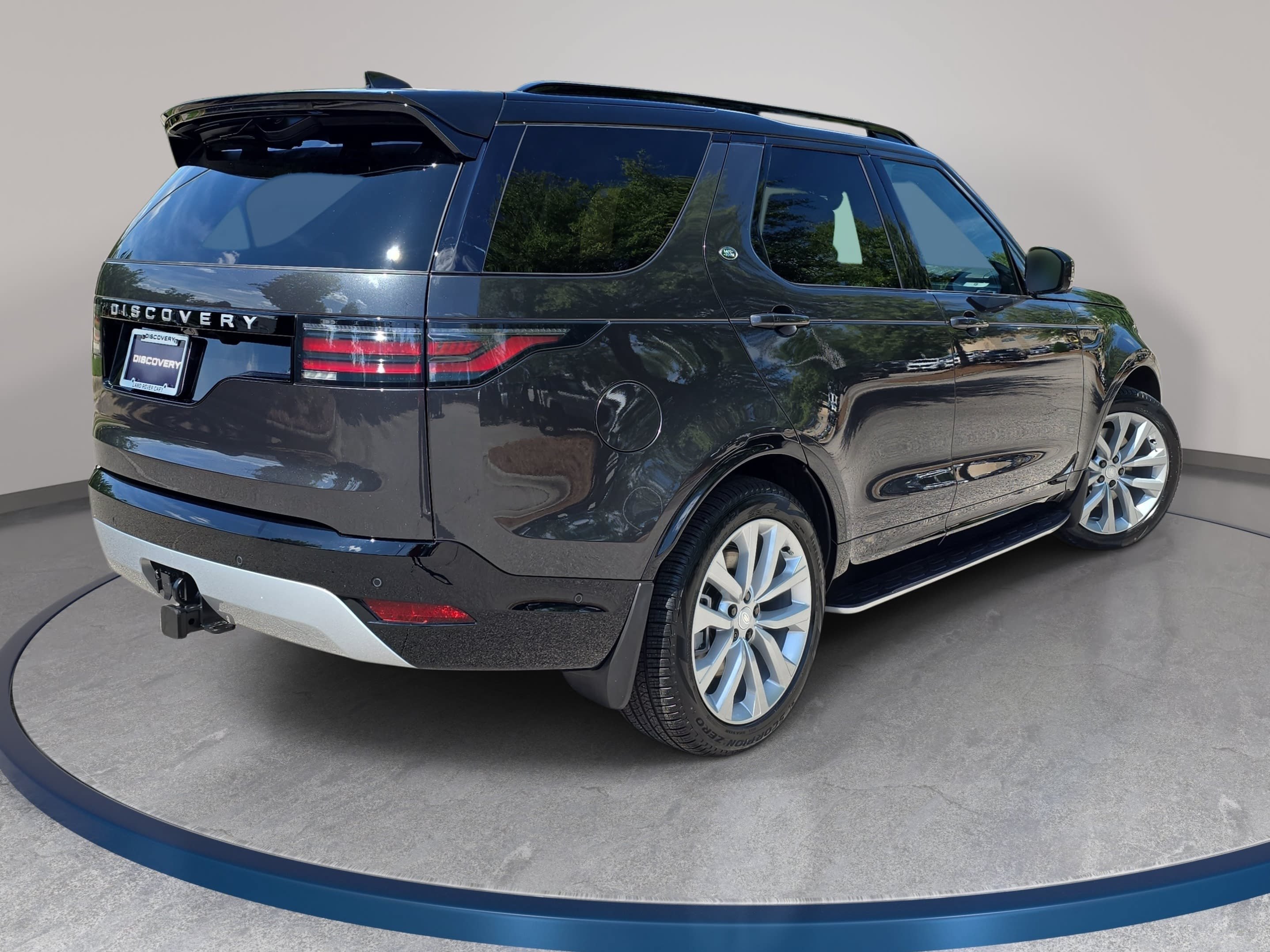 New 2026 Land Rover Discovery Limited Edition AWD/4WD image 5