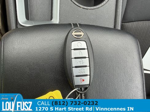 Used 2025 Nissan Altima 2.5 SV FWD image 6