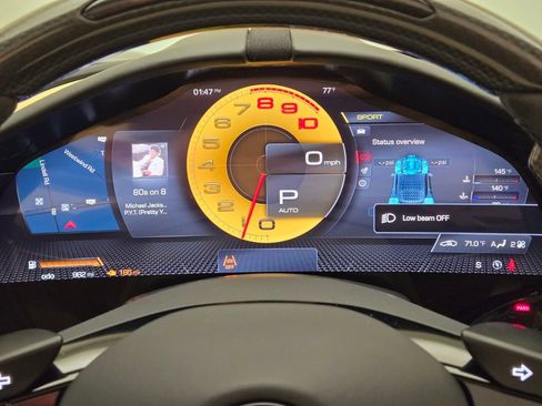 Used 2024 Ferrari Roma Spider RWD image 36