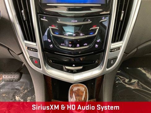 Used 2013 Cadillac SRX Premium image 9