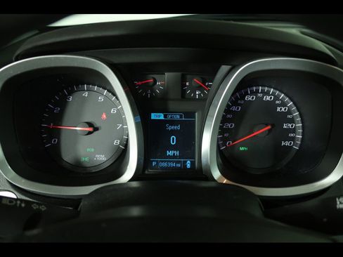 Used 2014 Chevrolet Equinox LS FWD image 19