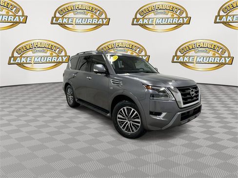 Used 2022 Nissan Armada SL w/ Captain's Chairs Package image 5