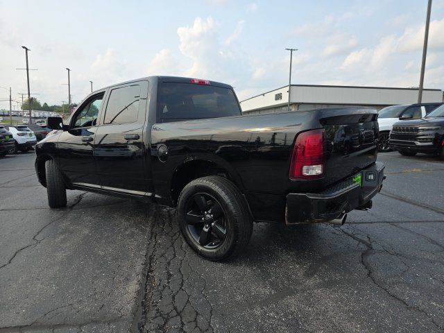 Used 2014 RAM 1500 Express w/ Black Ram 1500 Express Group AWD/4WD image 4