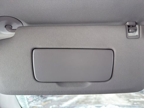 Used 2023 Chevrolet TrailBlazer LT w/ Convenience Package image 23