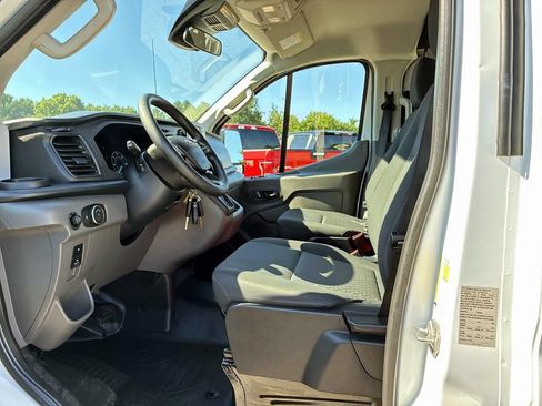 Used 2025 Ford Transit 250 Low Roof w/ Exterior Upgrade Package RWD image 20