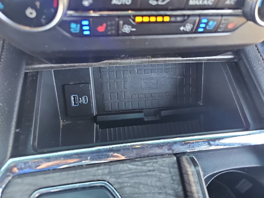 Used 2020 Ford Expedition Limited w/ Special Edition Package AWD/4WD image 27