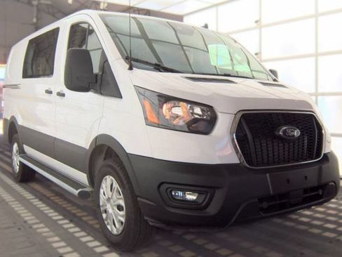 Used 2025 Ford Transit 250 Low Roof w/ Exterior Upgrade Package RWD image 3