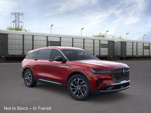 New 2026 Lincoln Nautilus Premier AWD/4WD image 7