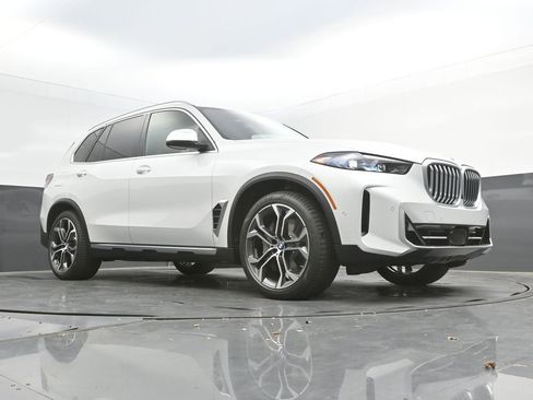 New 2026 BMW X5 xDrive50e AWD/4WD image 48