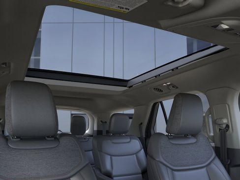 New 2026 Ford Explorer Active w/ Active Comfort Package image 24