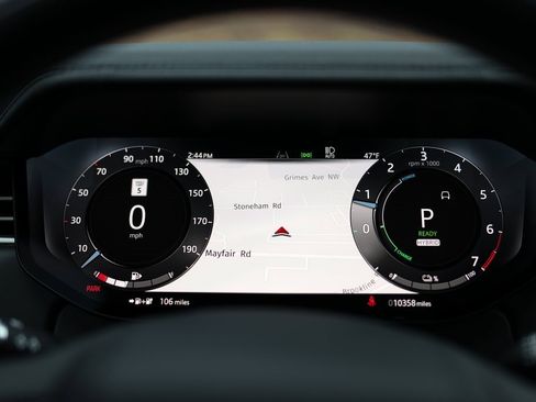 Used 2025 Land Rover Range Rover SE image 14