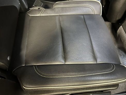 Used 2023 Chevrolet Tahoe Premier image 29