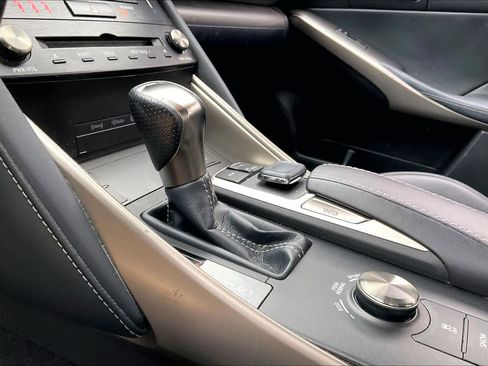 Used 2018 Lexus IS 300 F Sport w/ F Sport Package RWD image 17