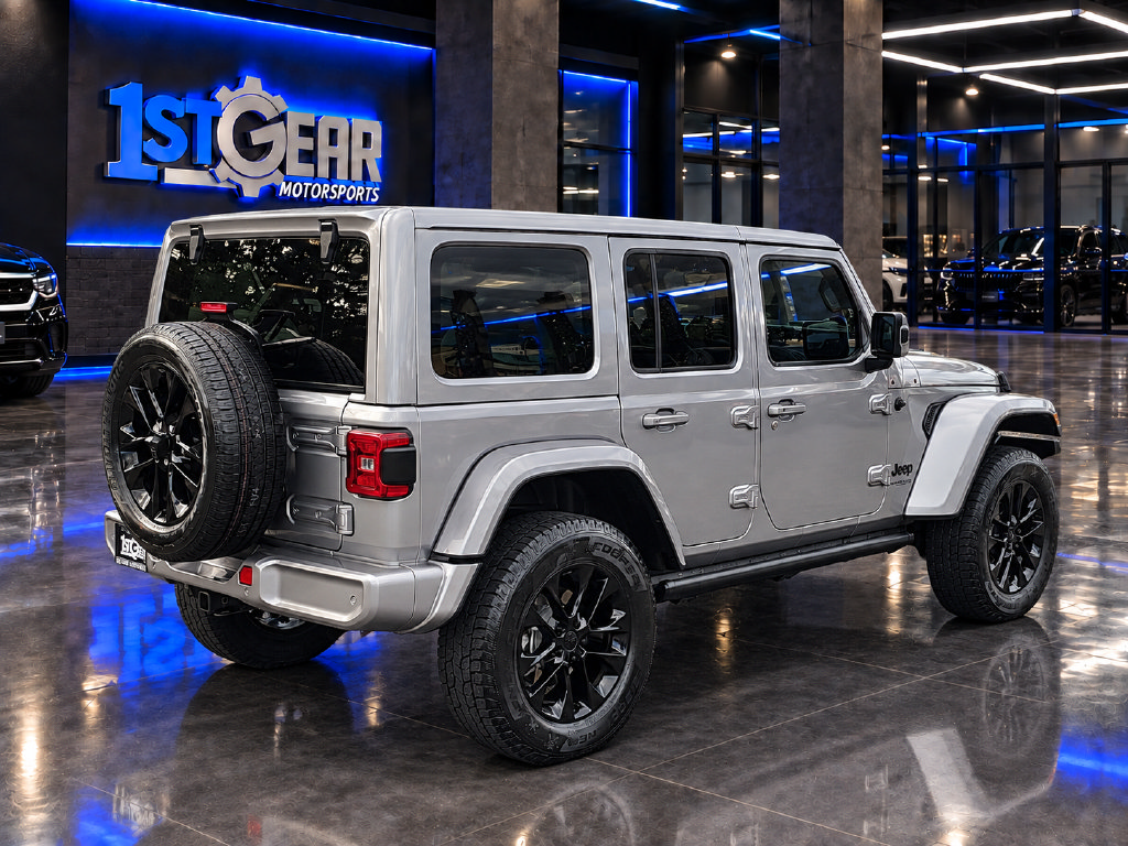 Used 2021 Jeep Wrangler Unlimited Sahara AWD/4WD image 6