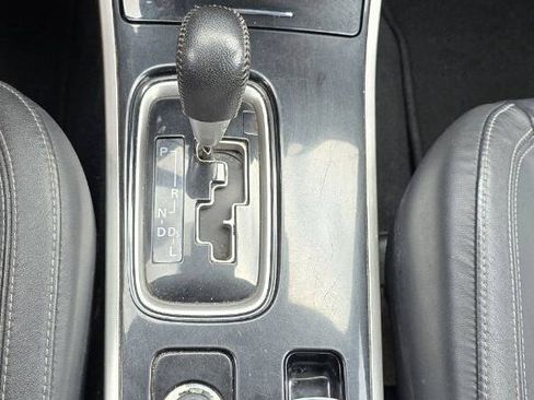 Used 2020 Mitsubishi Outlander SEL AWD/4WD image 19