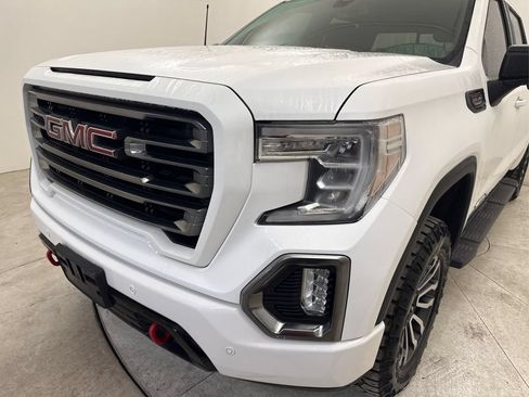 Used 2020 GMC Sierra 1500 AT4 w/ Off-Road Performance Package AWD/4WD image 14