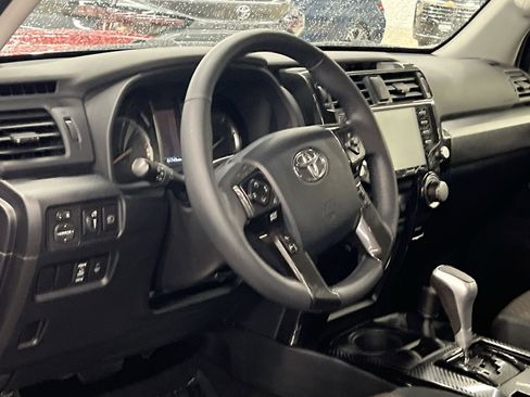 Used 2024 Toyota 4Runner TRD Off-Road image 13
