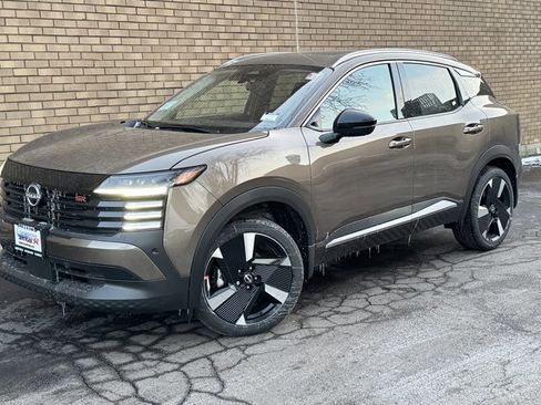 New 2026 Nissan Kicks SR w/ SR Premium Package image 25