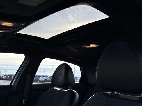 Used 2023 Hyundai Elantra N Line image 3