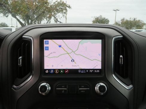 Used 2023 GMC Sierra 2500 Denali image 22