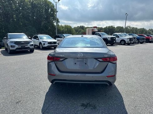 Used 2024 Nissan Sentra SV FWD image 5