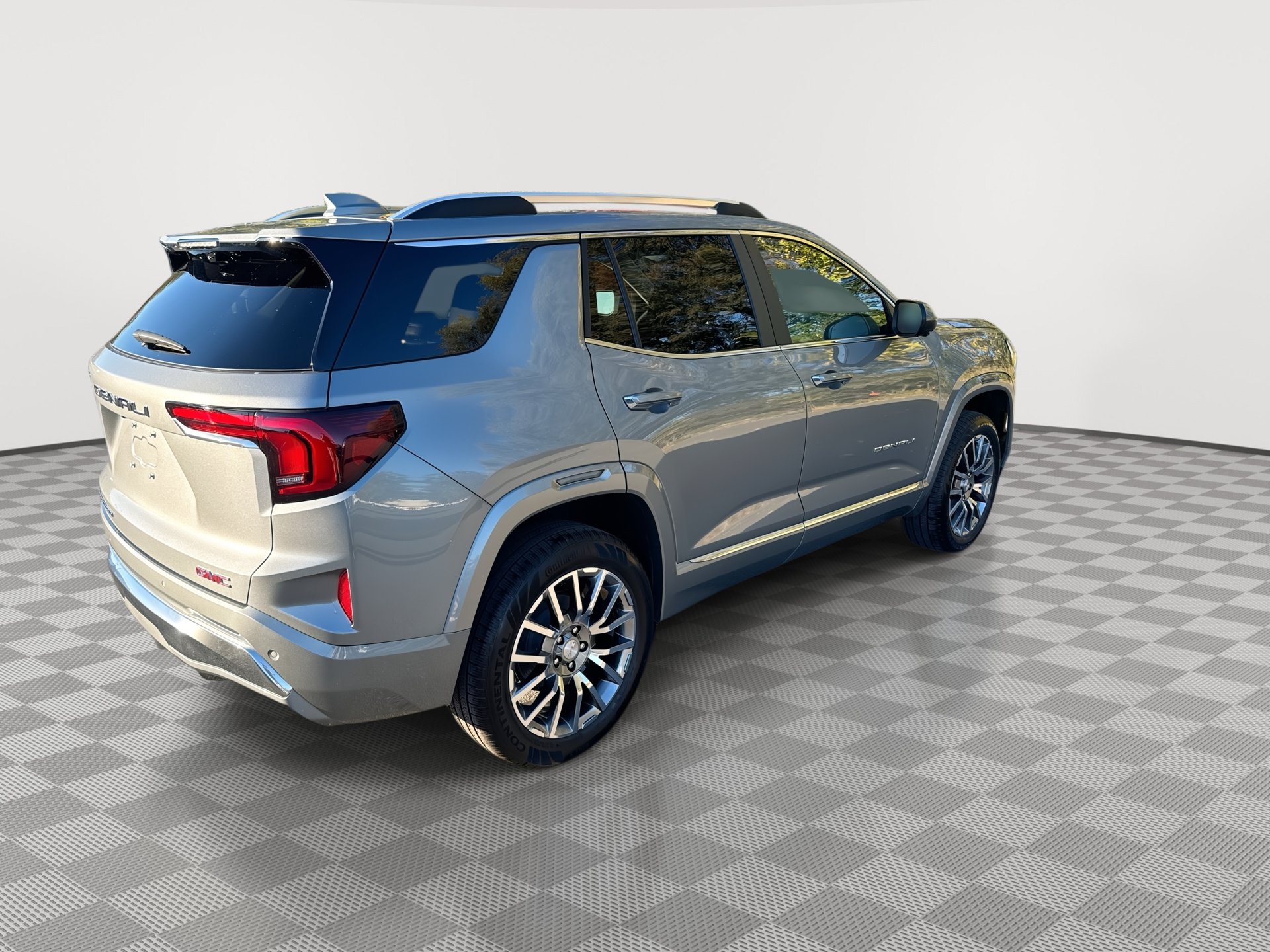 New 2027 GMC Terrain Denali AWD/4WD image 8