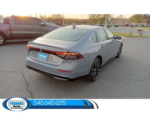New 2025 Honda Accord Hybrid Touring image 7