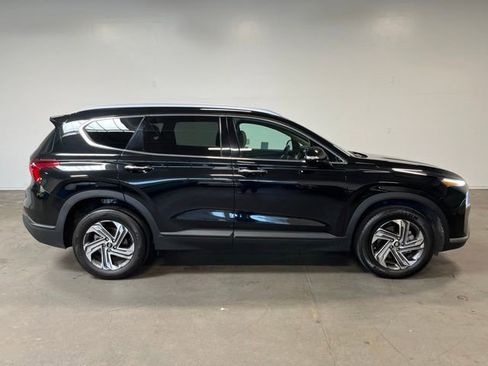 Used 2023 Hyundai Santa Fe SEL FWD image 2