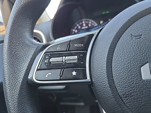 Used 2023 Kia Forte LXS FWD image 14