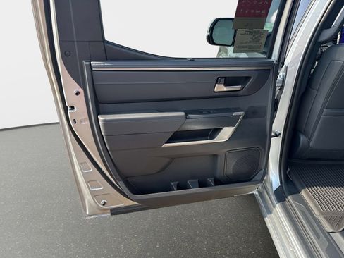 New 2026 Toyota Tundra Platinum AWD/4WD image 11