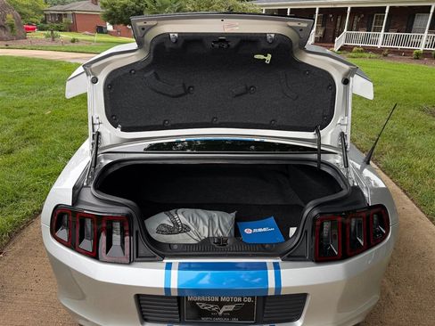 Used 2014 Ford Mustang Shelby GT500 w/ Equipment Group 821A RWD image 68
