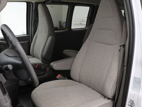 Used 2023 Chevrolet Express 3500 LS image 15