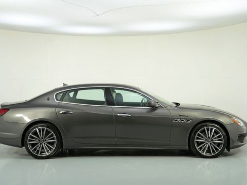 Used 2022 Maserati Quattroporte Modena Q4 image 58